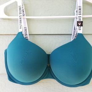 New Victoria's Secret 34DDD Bra